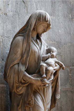 statues jesus mary - Virgin with Child, Notre-Dame de Rouen cathedral, Rouen, Seine-Maritime, Normandy, France, Europe Stock Photo - Rights-Managed, Code: 841-07590408