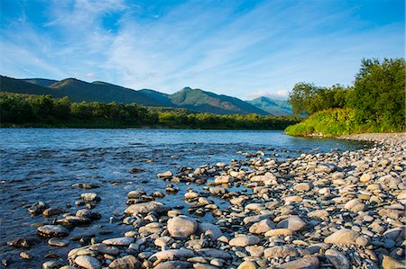 russland - Pebblestones beach on the Bystraya River, Kamchatka, Russia, Eurasia Photographie de stock - Rights-Managed, Code: 841-07590457