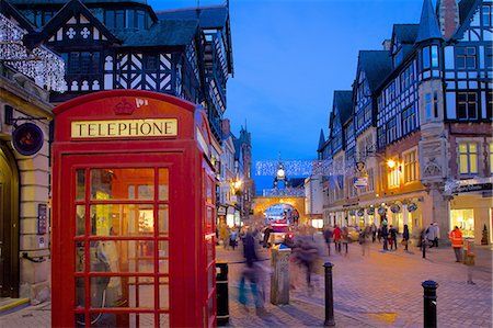 england city night - East Gate and telephone box at Christmas, Chester, Cheshire, England, United Kingdom, Europe Stock Photo - Rights-Managed, Code: 841-07590521