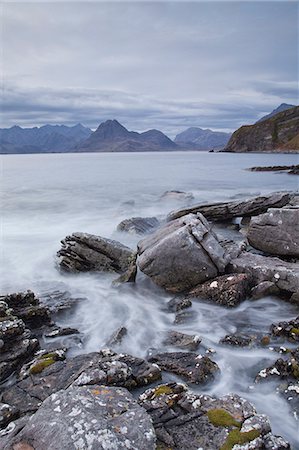 simsearch:841-05847603,k - The view over Loch Scavaig towards the Cuillin Hills on the Isle of Skye, Inner Hebrides, Scotland, United Kingdom, Europe Foto de stock - Con derechos protegidos, Código: 841-07590579