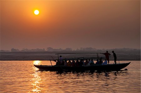 simsearch:841-07600084,k - Traditional scenes on River Ganges at Varanasi, Benares, Northern India Foto de stock - Con derechos protegidos, Código: 841-07600069