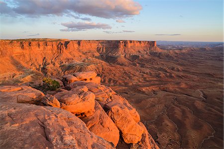 simsearch:841-07600161,k - Cliffs along Green River Overlook, Islands in the Sky, Canyonlands National Park, Utah, United States of America, North America Fotografie stock - Rights-Managed, Codice: 841-07600157