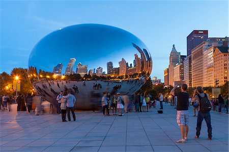 evening - The Cloud Gate Sculpture in Millenium Park, Chicago, Illinois, United States of America, North America Stock Photo - Rights-Managed, Code: 841-07600249