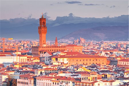 The view from Piazzale Michelangelo over to the historic city of Florence, UNESCO World Heritage Site, Florence, Tuscany, Italy, Europe Stockbilder - Lizenzpflichtiges, Bildnummer: 841-07600277