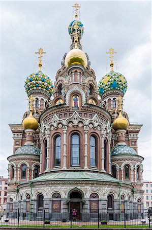 st petersburg, russia - Exterior view of the Church on Spilled Blood (Resurrection Church of Our Savior), UNESCO World Heritage Site, St. Petersburg, Russia, Europe Stock Photo - Rights-Managed, Code: 841-07653041