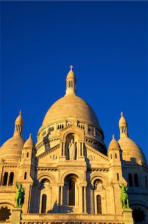 sacre coeur paris france nobody - Sacre Coeur, Montmartre, Paris, France, Europe Stock Photo - Rights-Managed, Code: 841-07653082