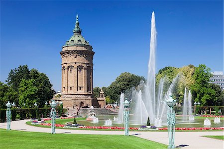simsearch:841-07653140,k - Wasserturm (Water Tower), Mannheim, Baden Wurttemberg, Germany, Europe Stock Photo - Rights-Managed, Code: 841-07653123
