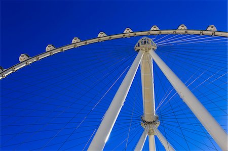 flambeur (homme et femme) - High Roller Observation Wheel section, LINQ Development, Las Vegas, Nevada, United States of America, North America Photographie de stock - Rights-Managed, Code: 841-07653158