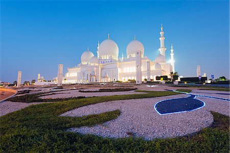 Sheikh Zayed Grand Mosque, Abu Dhabi, United Arab Emirates, Middle East Foto de stock - Con derechos protegidos, Código: 841-07653225