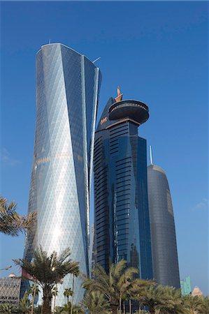 New skyline of the West Bay central financial district of Doha, Qatar, Middle East Photographie de stock - Rights-Managed, Code: 841-07653278