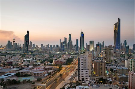 simsearch:841-07653338,k - Elevated view of the modern city skyline and central business district, Kuwait City, Kuwait, Middle East Stock Photo - Rights-Managed, Code: 841-07653298