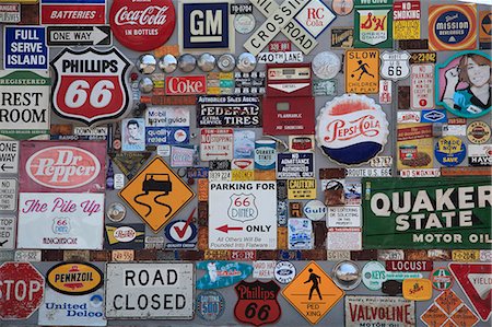 Retro Road Signs, Americana, Route 66, Central Avenue, Albuquerque, New Mexico, United States of America, North America Stockbilder - Lizenzpflichtiges, Bildnummer: 841-07653380