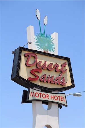 Motel, Retro Sign, Route 66, Central Avenue, Albuquerque, New Mexico, United States of America, North America Photographie de stock - Rights-Managed, Code: 841-07653383