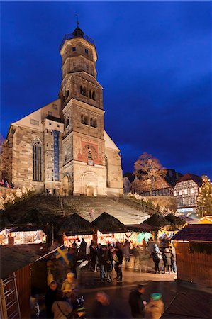 Christmas fair, St. Michael Church, market place, Schwaebisch Hall, Hohenlohe, Baden Wurttemberg, Germany, Europe Stock Photo - Rights-Managed, Code: 841-07673343