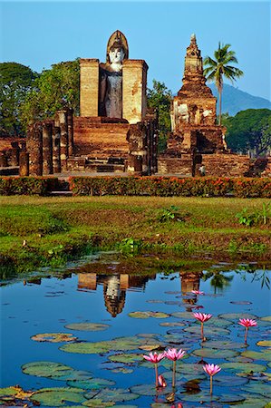 Wat Mahatat, Sukhothai Historical Park, UNESCO World Heritage Site, Sukhothai, Thailand, Southeast Asia, Asia Foto de stock - Con derechos protegidos, Código: 841-07673518