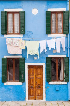 robert harding images - A colorful house on Burano, Venice, Veneto, Italy, Europe Photographie de stock - Rights-Managed, Code: 841-07673578