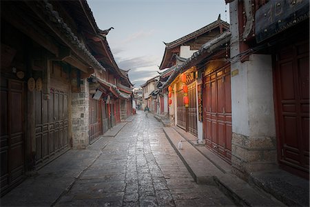 Shortly after sunrise, Lijiang Old Town, UNESCO World Heritage Site, Lijiang, Yunnan, China, Asia Foto de stock - Con derechos protegidos, Código: 841-07782095