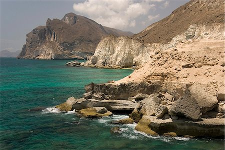 The limestone coast of southern Oman, Mughsayl, Salalah, Dhofar, Oman, Middle East Foto de stock - Con derechos protegidos, Código: 841-07782165