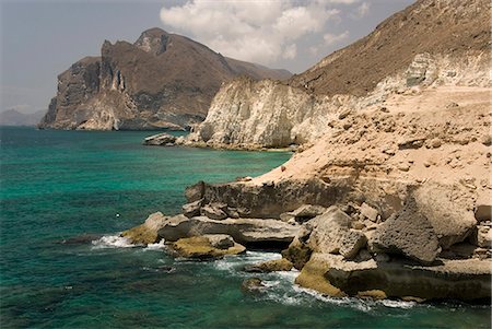 The limestone coast of southern Oman, Mughsayl, Salalah, Dhofar, Oman, Middle East Photographie de stock - Rights-Managed, Code: 841-07782165