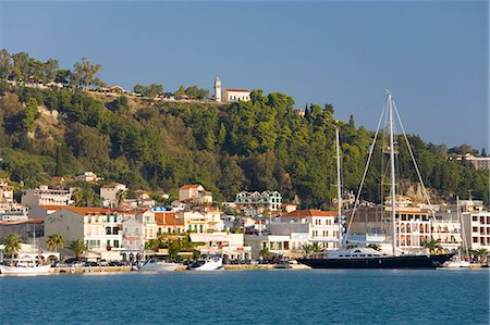 simsearch:841-03029251,k - View across harbour to the waterfront, Zakynthos Town, Zakynthos (Zante) (Zakinthos), Ionian Islands, Greek Islands, Greece, Europe Stock Photo - Rights-Managed, Code: 841-07782180