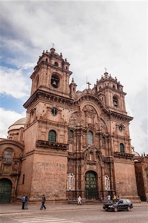 plaza de armas - View over Iglesia de la Compania de Jesus church on Plaza de Armas, Cuzco, UNESCO World Heritage Site, Peru, South America Photographie de stock - Rights-Managed, Code: 841-07782352