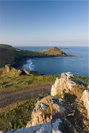 simsearch:6119-07944111,k - Cape Cornwall from Kenidjack Castle, Cornwall, England, United Kingdom, Europe Foto de stock - Con derechos protegidos, Código: 841-07782456