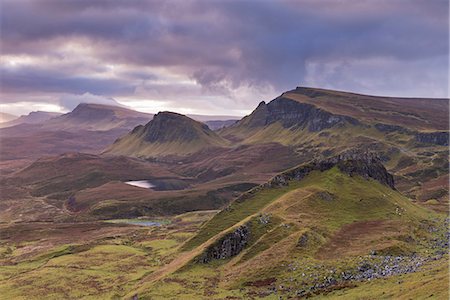 Dawn over the Trotternish mountain range, viewed from the Quiraing, Isle of Skye, Inner Hebrides, Scotland, United Kingdom, Europe Photographie de stock - Rights-Managed, Code: 841-07782510