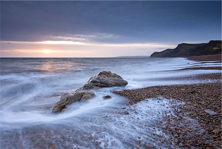 simsearch:841-07202131,k - Winter sunset over Eype Beach on the Jurassic Coast, UNESCO World Heritage Site, Dorset, England, United Kingdom, Europe Fotografie stock - Rights-Managed, Codice: 841-07782529