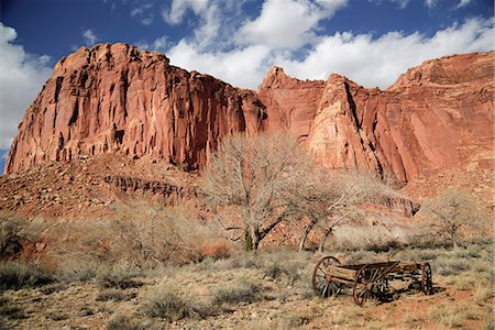 Mormon Pioneer Wagon, Capitol Reef National Park, Utah, United States of America, North America Photographie de stock - Rights-Managed, Code: 841-07782628