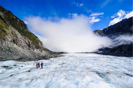 simsearch:841-03674239,k - Tourist hiking on Fox Glacier, Westland Tai Poutini National Park, South Island, New Zealand, Pacific Photographie de stock - Rights-Managed, Code: 841-07782671