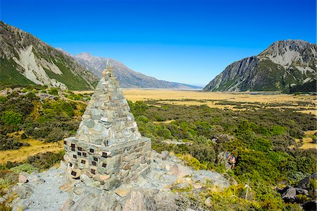 simsearch:841-03055062,k - Memorial pyramid in the Mount Cook National Park, UNESCO World Heritage Site, South Island, New Zealand, Pacific Photographie de stock - Rights-Managed, Code: 841-07782697
