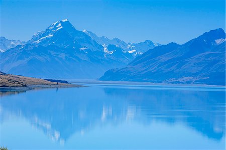 Lake Pukaki, Mount Cook National Park, UNESCO World Heritage Site, South Island, New Zealand Stock Photo - Rights-Managed, Code: 841-07782706