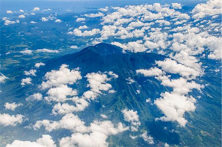 simsearch:841-07782891,k - Aerial of Mount Malinao, Legaspi, Southern Luzon, Philippines, Southeast Asia, Asia Stock Photo - Rights-Managed, Code: 841-07782883