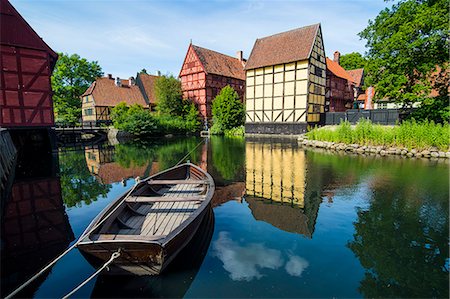 Little boat in a pond in the Old Town, Den Gamle By, open air museum in Aarhus, Denmark, Scandinavia, Europe Stock Photo - Rights-Managed, Code: 841-07782977