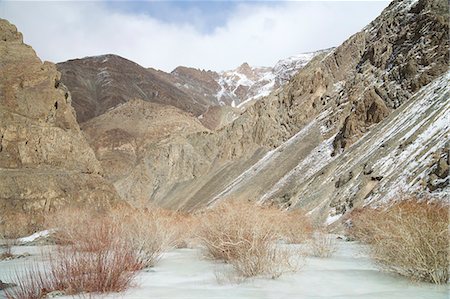 simsearch:841-03489708,k - Frozen river in Rumbak Valley, Hemis National Park, Ladakh, India, Asia Fotografie stock - Rights-Managed, Codice: 841-07783002