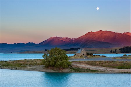 simsearch:841-07590467,k - Church of the Good Shepherd at sunset, Lake Tekapo, Canterbury region, South Island, New Zealand, Pacific Photographie de stock - Rights-Managed, Code: 841-07783048