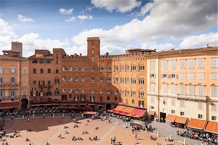 Piazza del Campo, UNESCO World Heritage Site, Siena, Tuscany, Italy, Europe Stock Photo - Rights-Managed, Code: 841-07783168