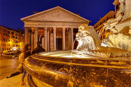 Piazza della Rotonda and The Pantheon, Rome, Lazio, Italy, Europe Foto de stock - Con derechos protegidos, Código: 841-07783161