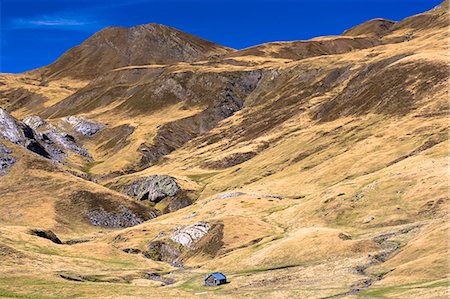 france aquitaine - Farm hut near Laruns in French Pyrenees mountains, Pyrenees-Atlantiques in Aquitaine region, France, Europe Stock Photo - Rights-Managed, Code: 841-07801545