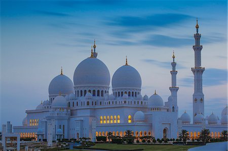 simsearch:841-07783019,k - Sheikh Zayed Grand Mosque, Abu Dhabi, United Arab Emirates, Middle East Photographie de stock - Rights-Managed, Code: 841-07813711