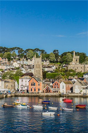 simsearch:841-08240111,k - Early morning light on small boats at anchor in the harbour at Fowey, Cornwall, England, United Kingdom, Europe Photographie de stock - Rights-Managed, Code: 841-07813730