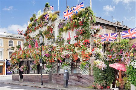 pub exterior - Churchill Arms Pub, Kensington, London, England, United Kingdom, Europe Stock Photo - Rights-Managed, Code: 841-07813758