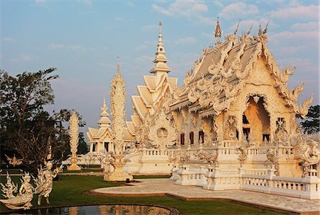 simsearch:841-07813881,k - The White Temple (Wat Rong Khun), Ban Rong Khun, Chiang Mai, Thailand, Southeast Asia, Asia Stock Photo - Rights-Managed, Code: 841-07813825