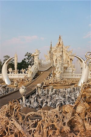 simsearch:841-03062566,k - The White Temple (Wat Rong Khun), Ban Rong Khun, Chiang Mai, Thailand, Southeast Asia, Asia Foto de stock - Con derechos protegidos, Código: 841-07813827