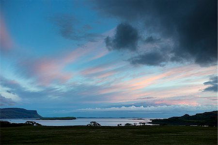 simsearch:841-07913724,k - Panoramic sky of pink and blue pastel colours over Loch Na Keal at sunset on the Isle of Mull, Inner Hebrides, Western Isles, Scotland, United Kingdom, Europe Stockbilder - Lizenzpflichtiges, Bildnummer: 841-07913732