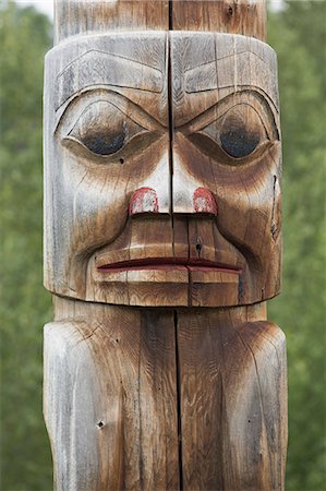 Totem Pole, Gitwangak, British Columbia, Canada, North America Stock Photo - Rights-Managed, Code: 841-07913914