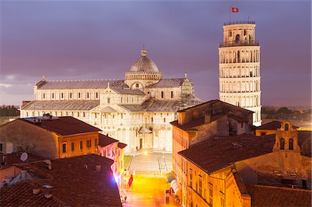 The Duomo di Pisa and the Leaning Tower, Piazza dei Miracoli, UNESCO World Heritage Site, Pisa, Tuscany, Italy, Europe Foto de stock - Con derechos protegidos, Código: 841-07913989