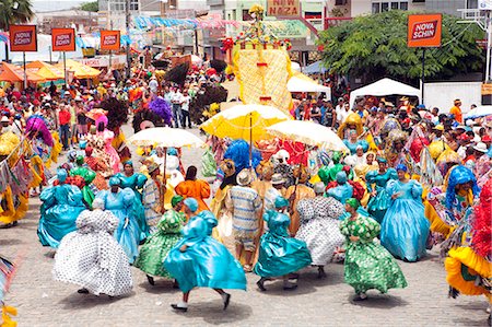 simsearch:841-06446398,k - Locals dancing at a Maracatu parade at Carnival, Nazare da Mata, Pernambuco, Brazil, South America Foto de stock - Con derechos protegidos, Código: 841-08031392