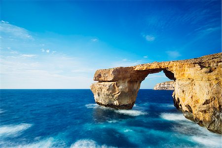 rock (rock formations or landmass) - The Azure Window natural arch, Dwerja Bay, Gozo Island, Malta, Mediterranean, Europe Stock Photo - Rights-Managed, Code: 841-08031404
