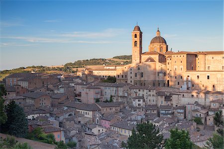 View of Duomo (Cathedral), Urbino, UNESCO World Heritage Site, Le Marche, Italy, Europe Stock Photo - Rights-Managed, Code: 841-08031532